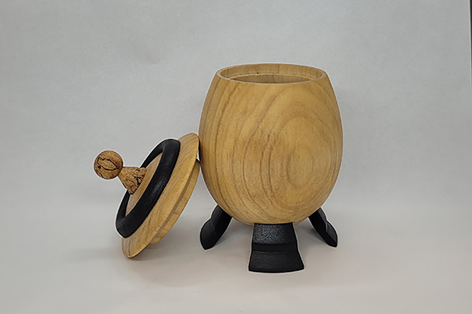 Kade Bolger, Artist Profile