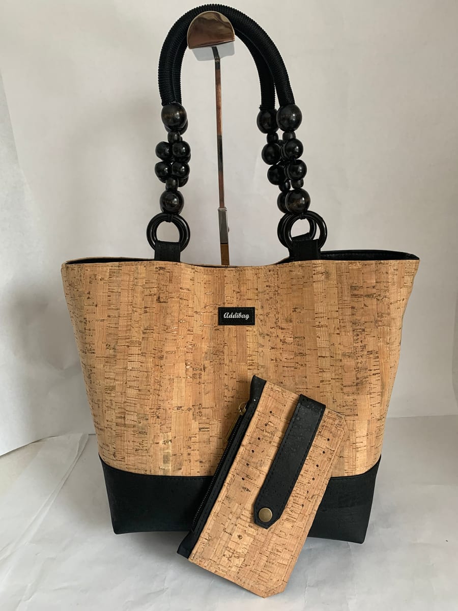 Toni Hamilton, Bags & Wallets