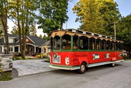 Central Uxbridge Town Trolley