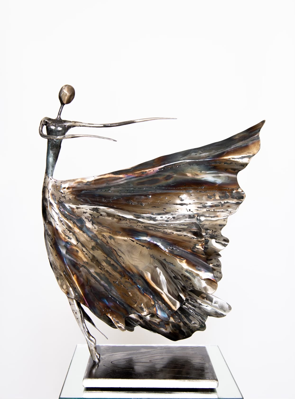 Daniella Boerhof, Uxbridge Metal Sculptor